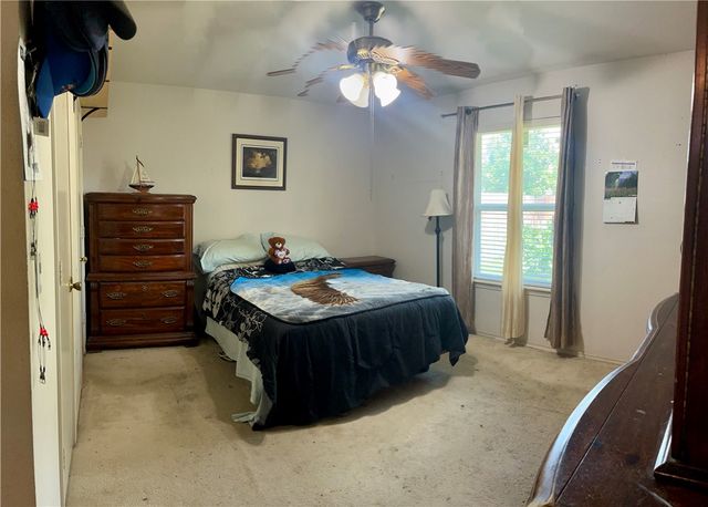 3101 Saskatchewan Dr, Corpus Christi, TX 78414