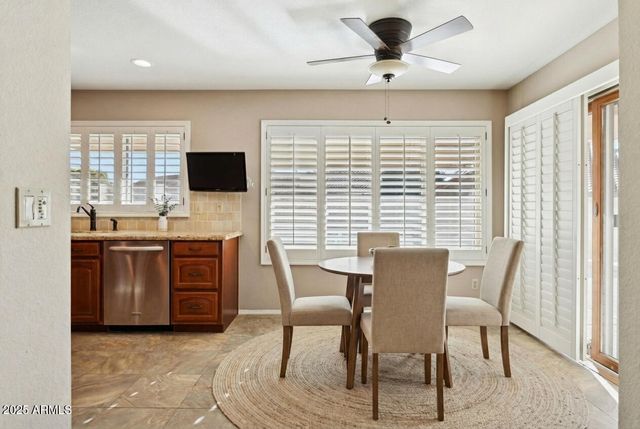 10535 E SAN SALVADOR Drive, Scottsdale, AZ 85258