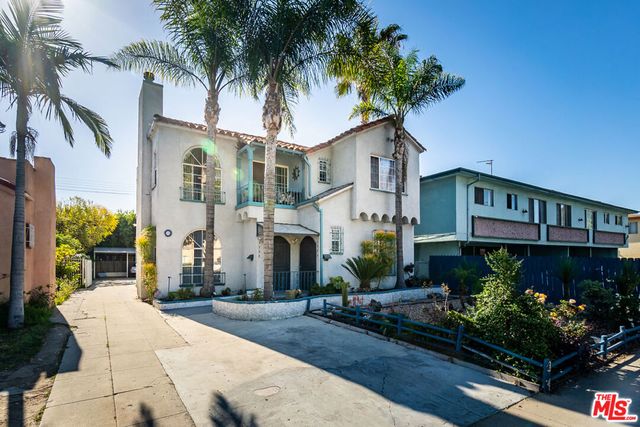 1732 Hauser Boulevard, Los Angeles, CA 90019