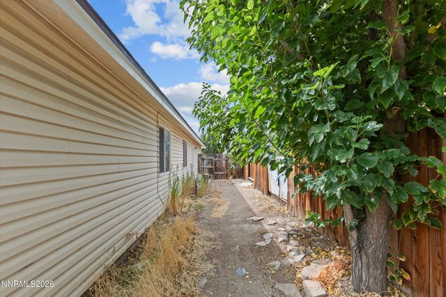 261 Serpa Place, Fallon, NV 89406