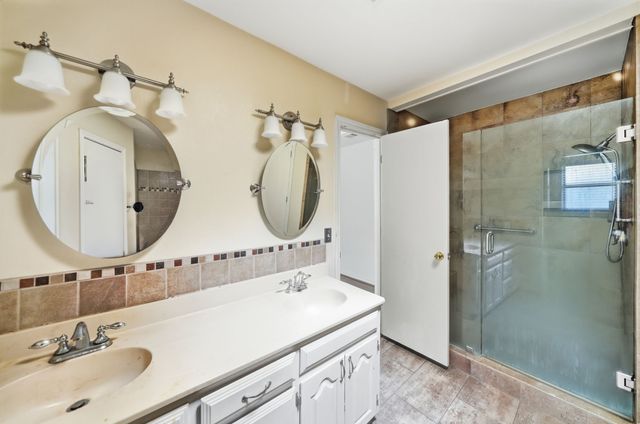 4405 Bentley Drive, Plano, TX 75093