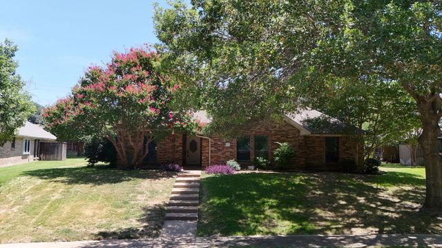 4405 Bentley Drive, Plano, TX 75093