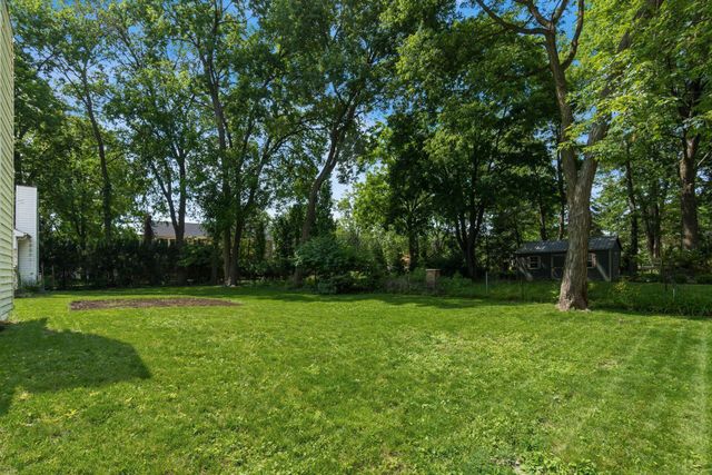 100 E Dublin Granville Road, Worthington, OH 43085