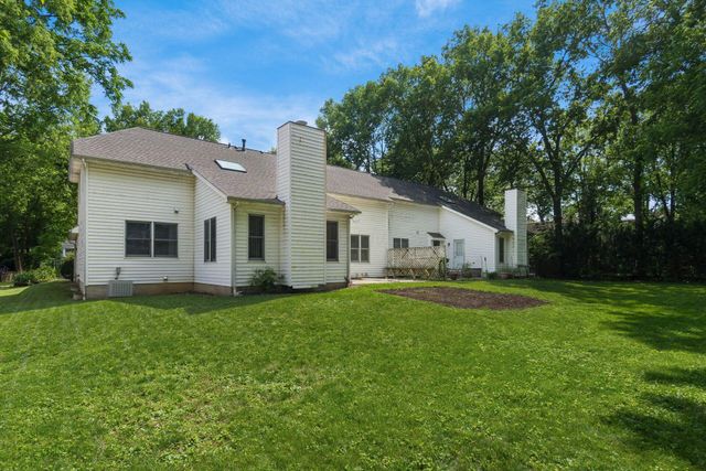 100 E Dublin Granville Road, Worthington, OH 43085