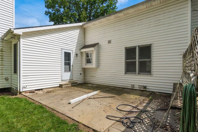 100 E Dublin Granville Road, Worthington, OH 43085