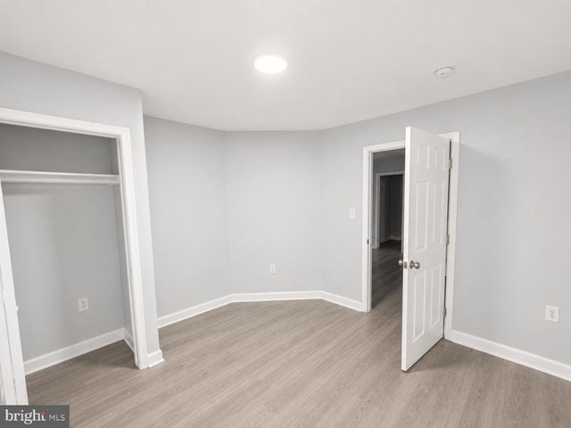 806 HR DR SE, Washington, DC 20032