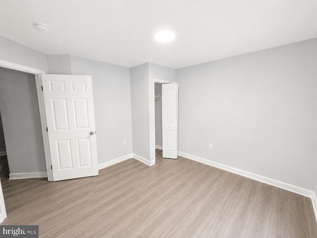 806 HR DR SE, Washington, DC 20032