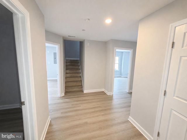 806 HR DR SE, Washington, DC 20032