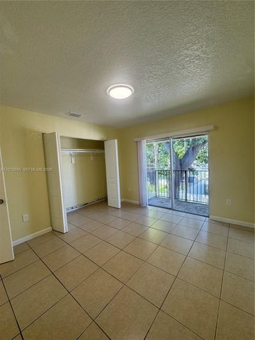 1101 W Prospect Road 4, Fort Lauderdale, FL 33309