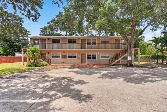 1101 W Prospect Road 4, Fort Lauderdale, FL 33309