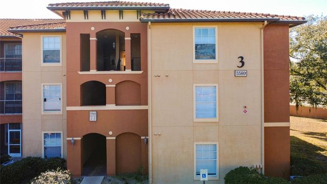 5560 METROWEST BOULEVARD 3-206, Orlando, FL 32811