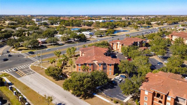 5560 METROWEST BOULEVARD 3-206, Orlando, FL 32811