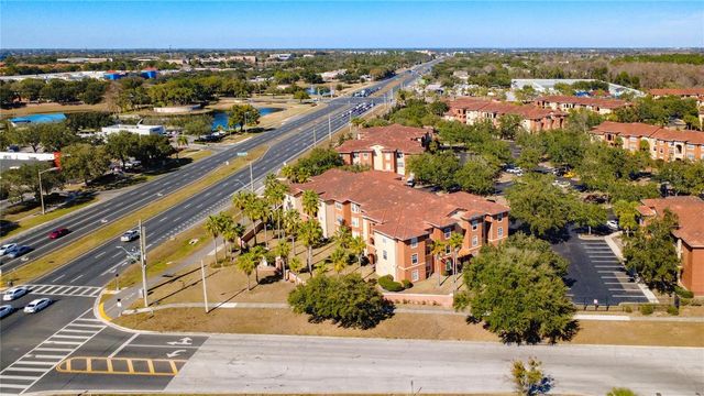 5560 METROWEST BOULEVARD 3-206, Orlando, FL 32811