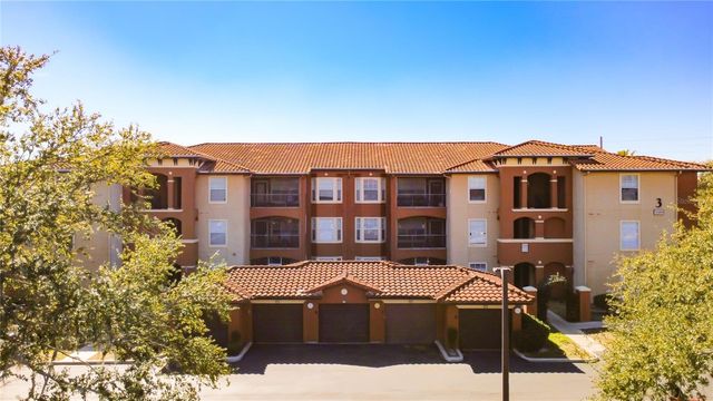 5560 METROWEST BOULEVARD 3-206, Orlando, FL 32811