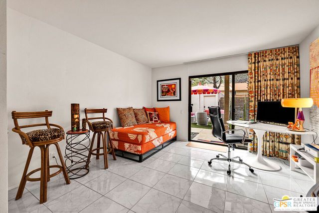 2696 S Sierra Madre A9, Palm Springs, CA 92264