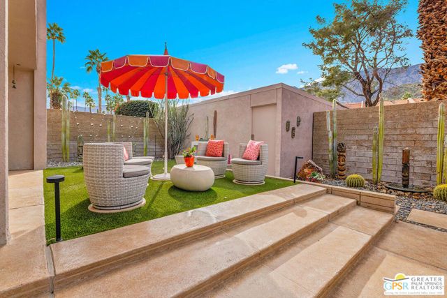 2696 S Sierra Madre A9, Palm Springs, CA 92264