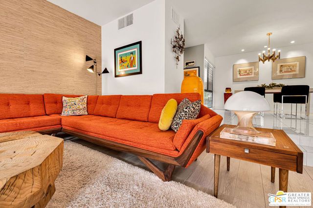 2696 S Sierra Madre A9, Palm Springs, CA 92264