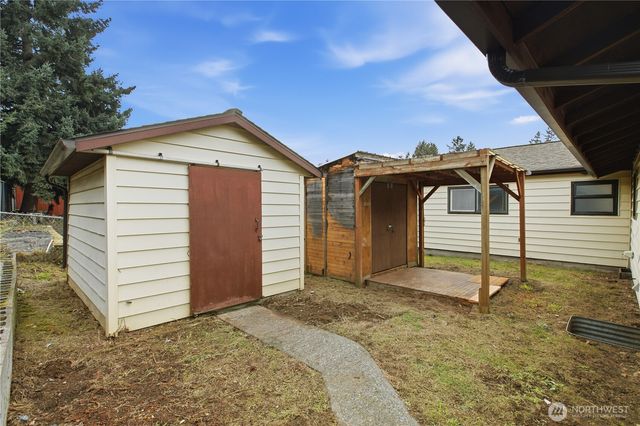 14008 24th Avenue S, Seatac, WA 98168