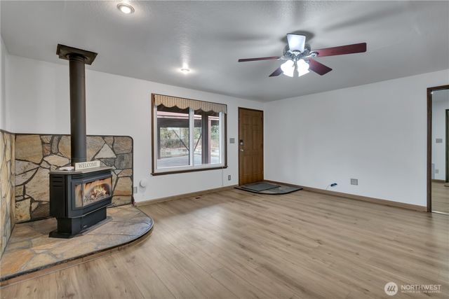 14008 24th Avenue S, Seatac, WA 98168