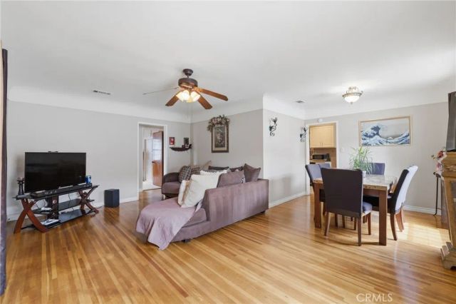 12752 Cowley, Downey, CA 90242