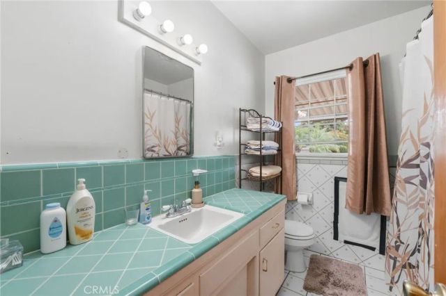 12752 Cowley, Downey, CA 90242