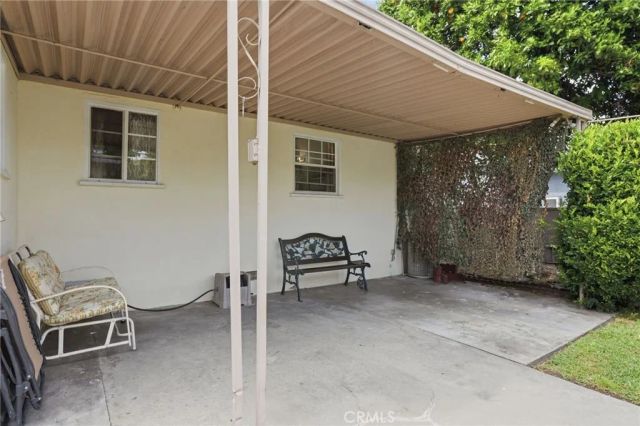 12752 Cowley, Downey, CA 90242