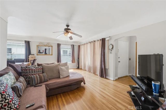 12752 Cowley, Downey, CA 90242