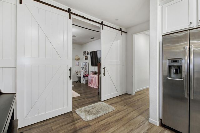 7595 Blue Bell Cir, Sacramento, CA 95829