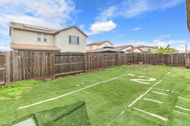 7595 Blue Bell Cir, Sacramento, CA 95829