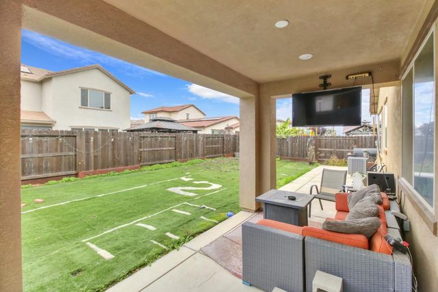 7595 Blue Bell Cir, Sacramento, CA 95829