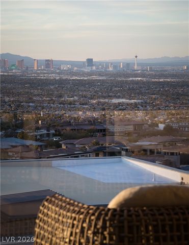 677 Tranquil Rim Court, Henderson, NV 89012