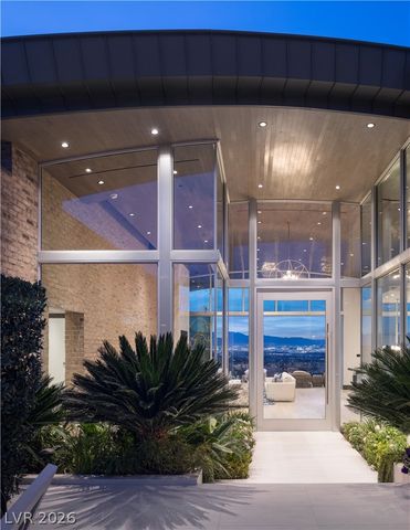 677 Tranquil Rim Court, Henderson, NV 89012