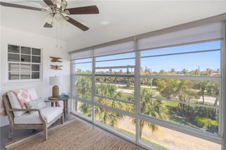 2333 Indian River Boulevard 401, Vero Beach, FL 32960