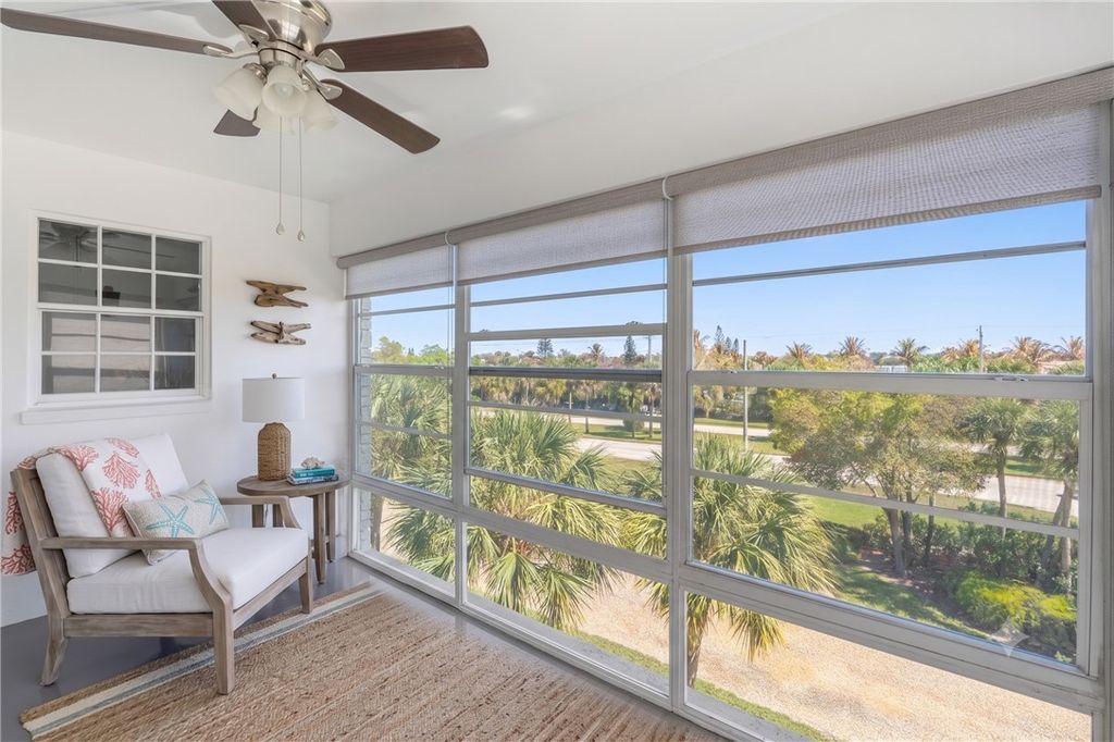 2333 Indian River Boulevard 401, Vero Beach, FL 32960