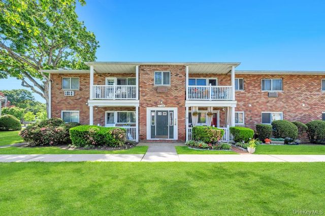 57 Adams Road 2D, Central Islip, NY 11722