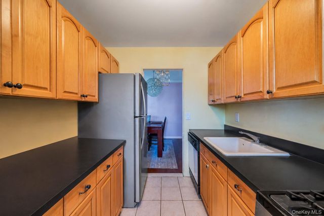 57 Adams Road 2D, Central Islip, NY 11722