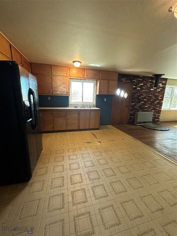 135 Mt Highway 2 E, Whitehall, MT 59759