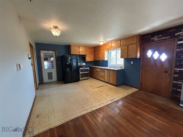 135 Mt Highway 2 E, Whitehall, MT 59759