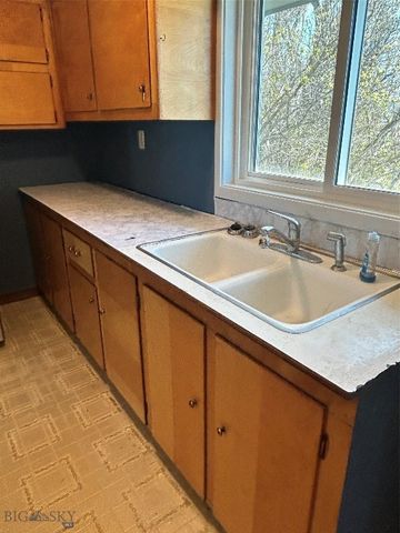 135 Mt Highway 2 E, Whitehall, MT 59759