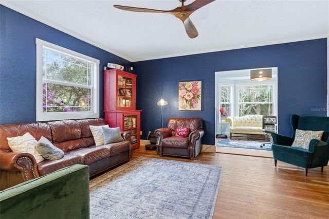 138 N KENTUCKY AVENUE, Deland, FL 32724