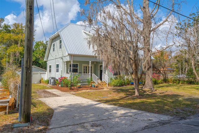 138 N KENTUCKY AVENUE, Deland, FL 32724