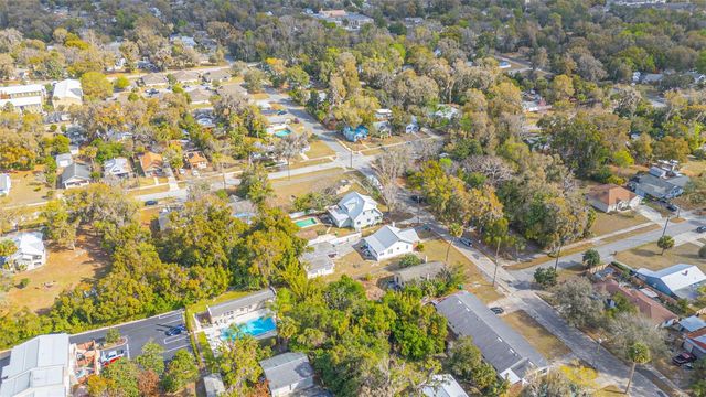 138 N KENTUCKY AVENUE, Deland, FL 32724