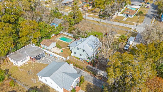 138 N KENTUCKY AVENUE, Deland, FL 32724