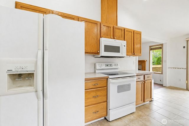 3011 12th Street Pl SW, Puyallup, WA 98373