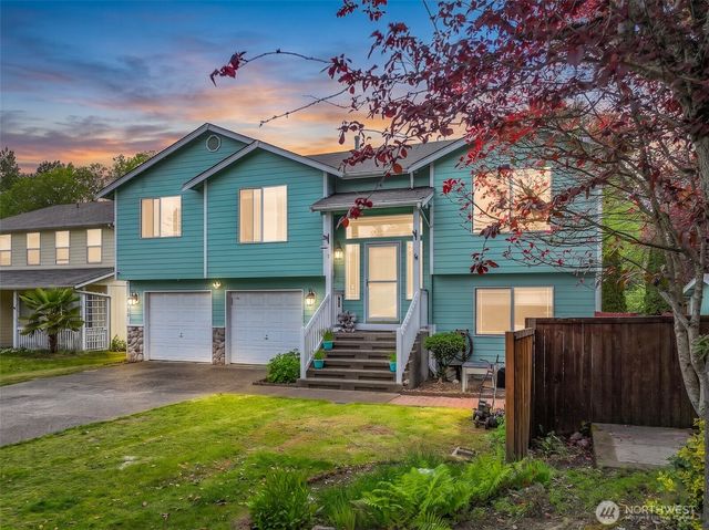 3011 12th Street Pl SW, Puyallup, WA 98373