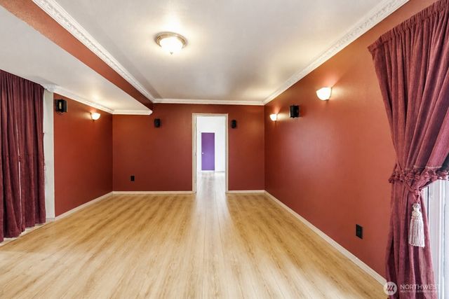 3011 12th Street Pl SW, Puyallup, WA 98373