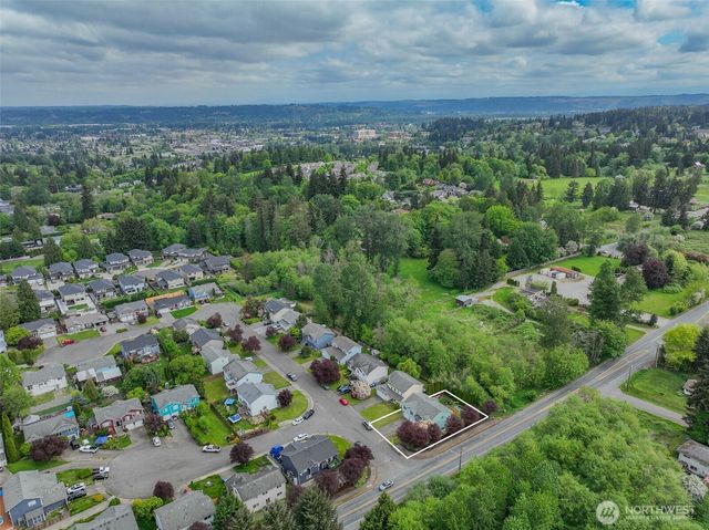 3011 12th Street Pl SW, Puyallup, WA 98373