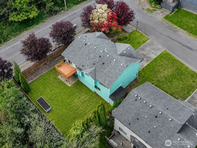 3011 12th Street Pl SW, Puyallup, WA 98373