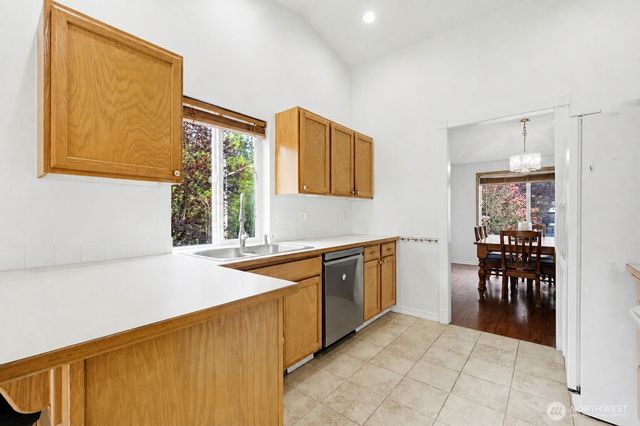 3011 12th Street Pl SW, Puyallup, WA 98373