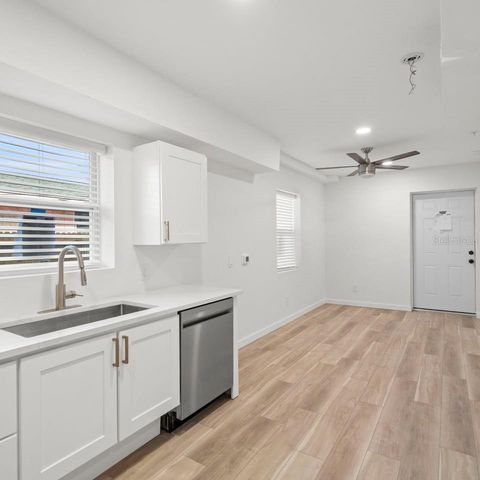 3103 16TH STREET N 3103, St Petersburg, FL 33704
